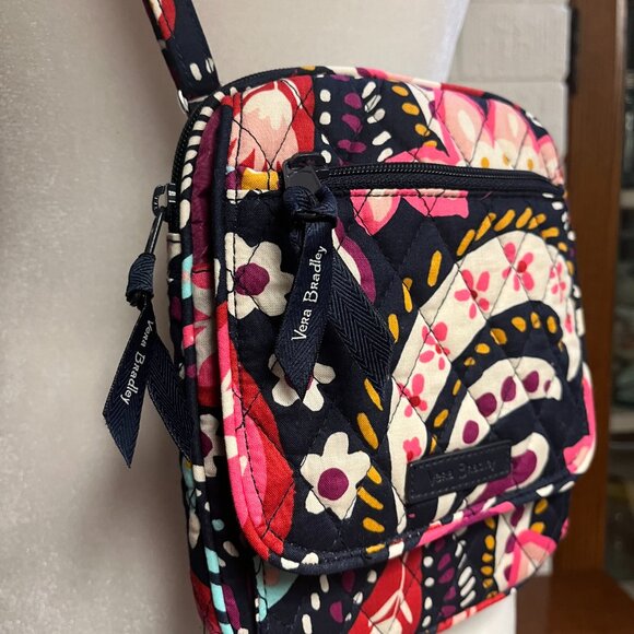 Vera Bradley Painted Paisley Mini Hipster Bag - Crossbody - Like New! - Picture 2 of 5